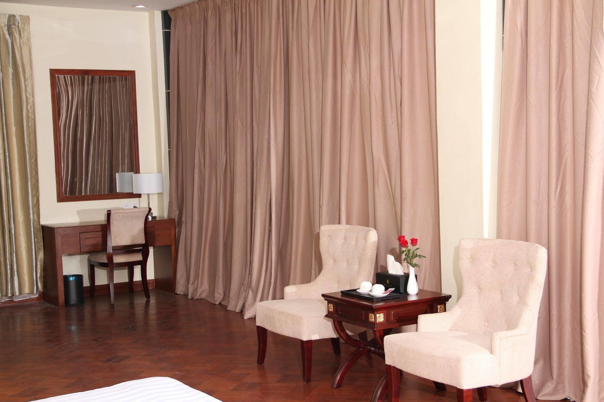 Sky Man Hotel Gyogon Zewnętrze zdjęcie