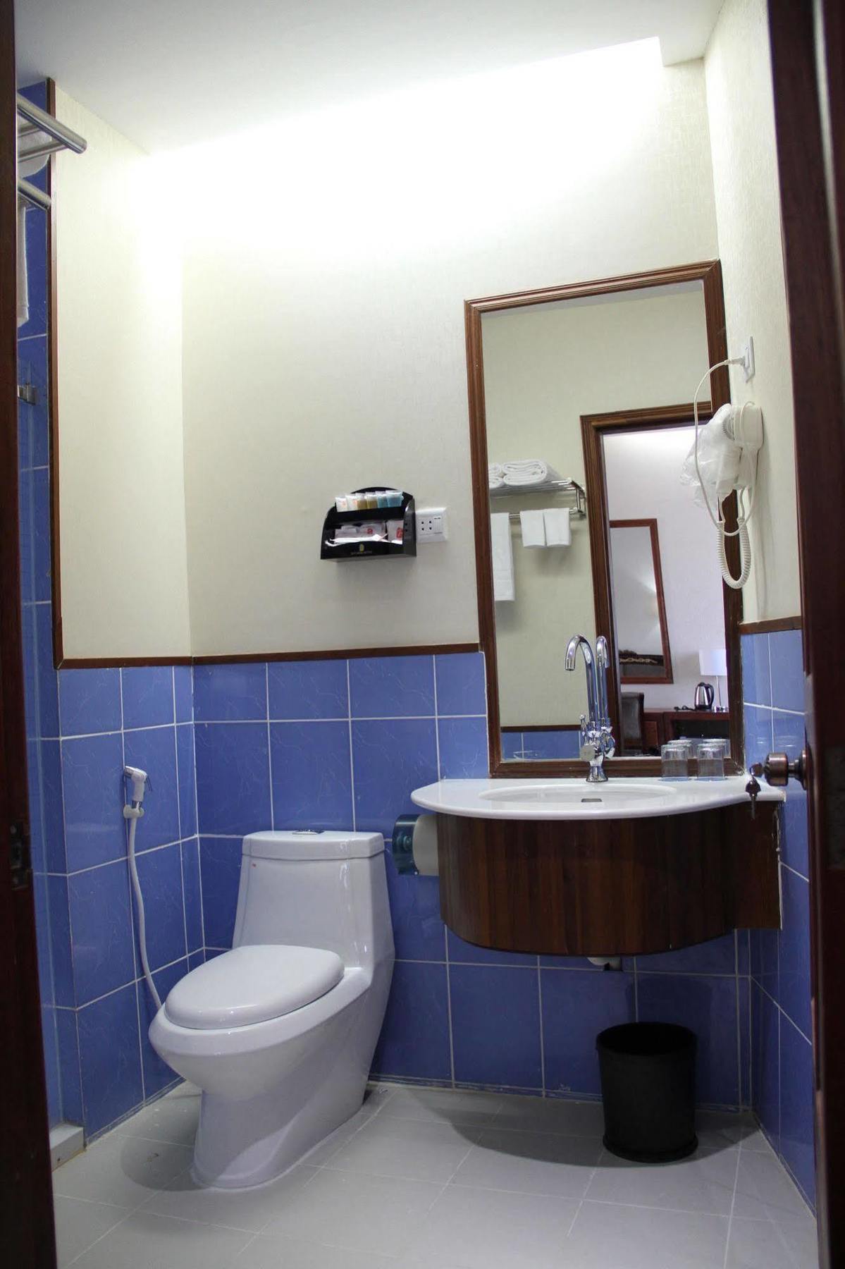 Sky Man Hotel Gyogon Zewnętrze zdjęcie